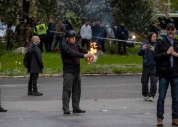 Sweden under fire for allowing burning of Holy Quran