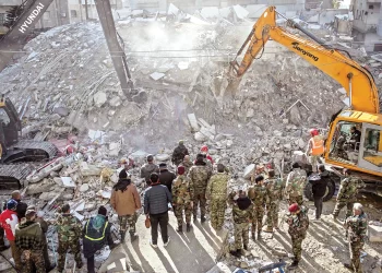 Fevered rescues underway as death toll nears 10,000 in Turkey and Syria