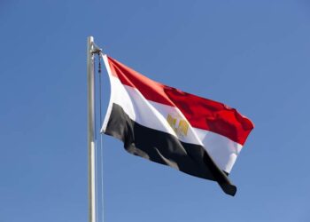 المنفى أو السجن: ما تعرضه مصر للمنتقدين في الخارج