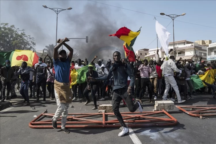 Thousands of Senegal opposition supporters join three-day protest