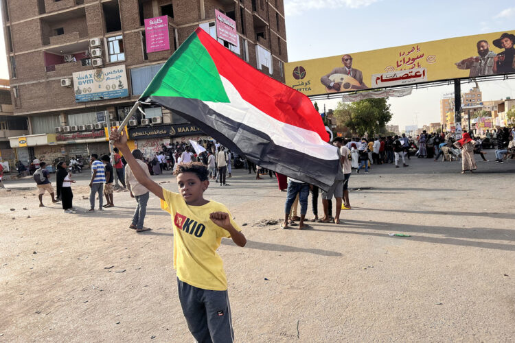 Sudan…. about 100 dead in the clashes and 3 African presidents are waiting in Khartoum to reconcile the parties