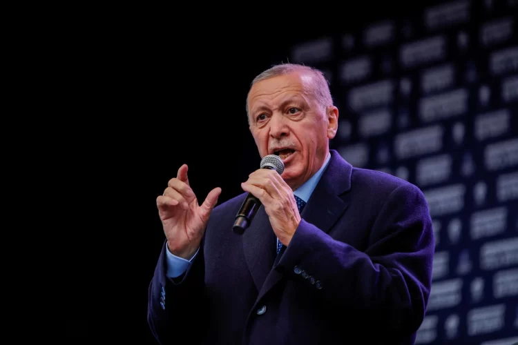 الصحافة الفرنسية: أردوغان معجزة حقيقية ولنعترف أنه يحظى بدعم شعبه
