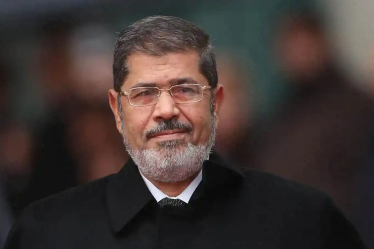 17 يونيو.. مصريون وعرب يرثون محمد مرسي في الذكرى الثانية لرحيله