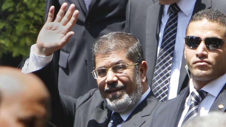 صكوك محمد مرسي: من الشيطنة للتقديس