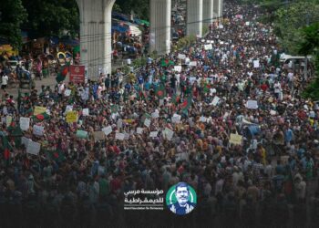 بنجلادش .... الحركة الطلابية تطيح بعرش المرأة الحديدية